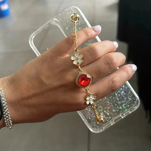 Glitter Phone Case with Red Heart Charm – iPhone 13 / 13 Pro - Picture 3 of 4